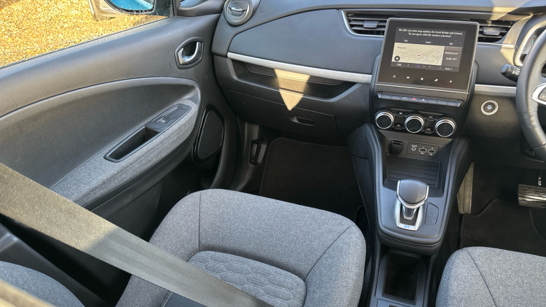 Renault Zoe 80KW Iconic R110 50KWh Rapid Charge 5dr Auto Electric Hatchback